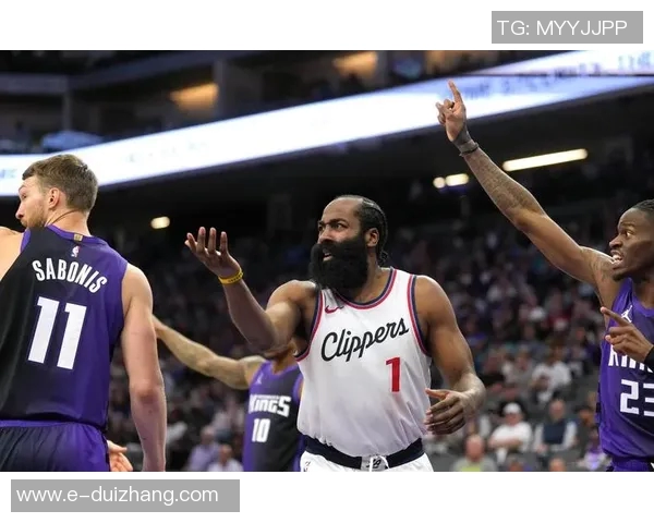 12月24日快船与勇士激战回顾精彩录像重温篮球盛宴